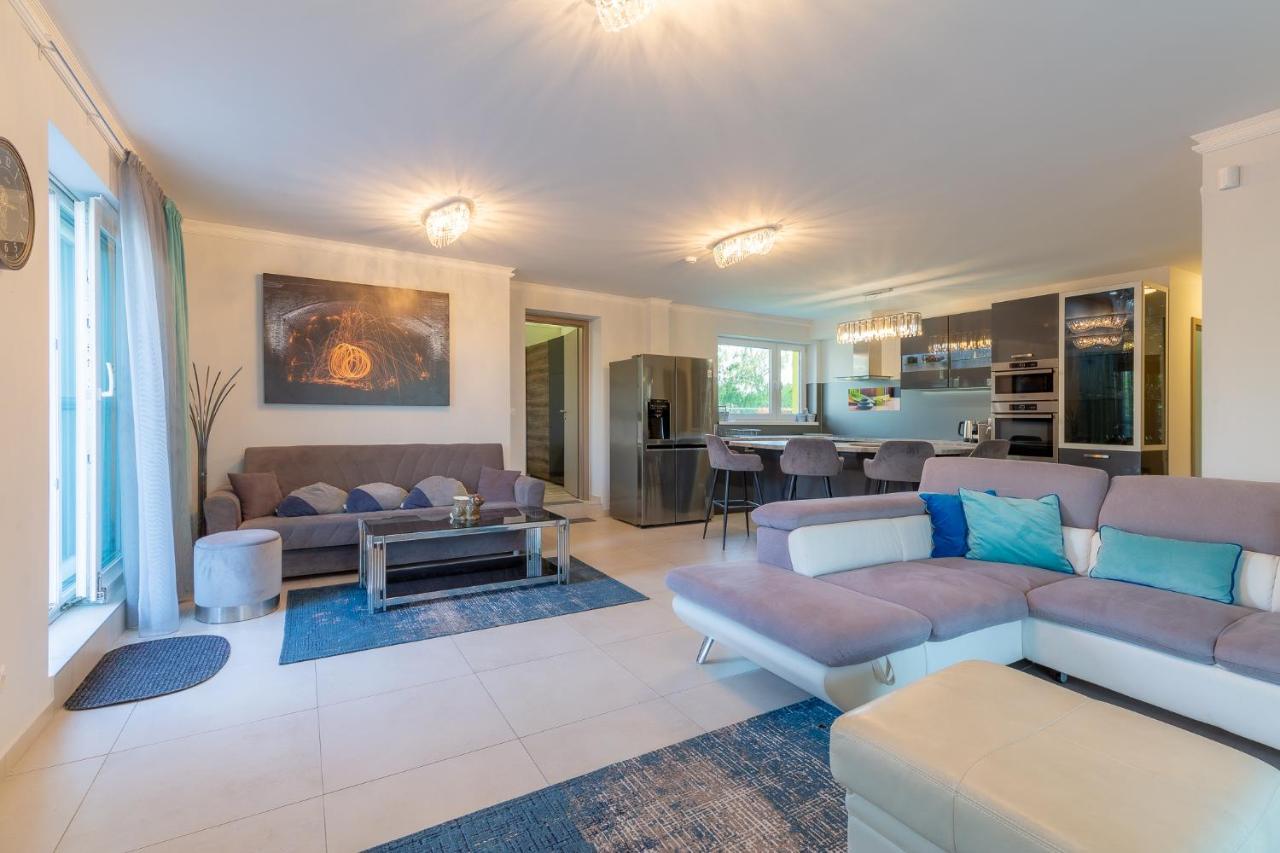 Appartamento Admiral Luxury IV Apartman By Bltn Siófok Esterno foto