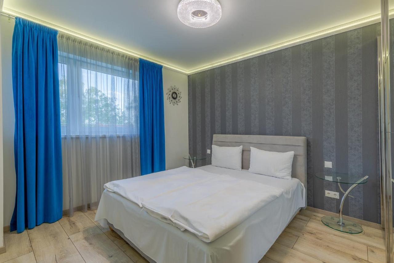 Appartamento Admiral Luxury IV Apartman By Bltn Siófok Esterno foto