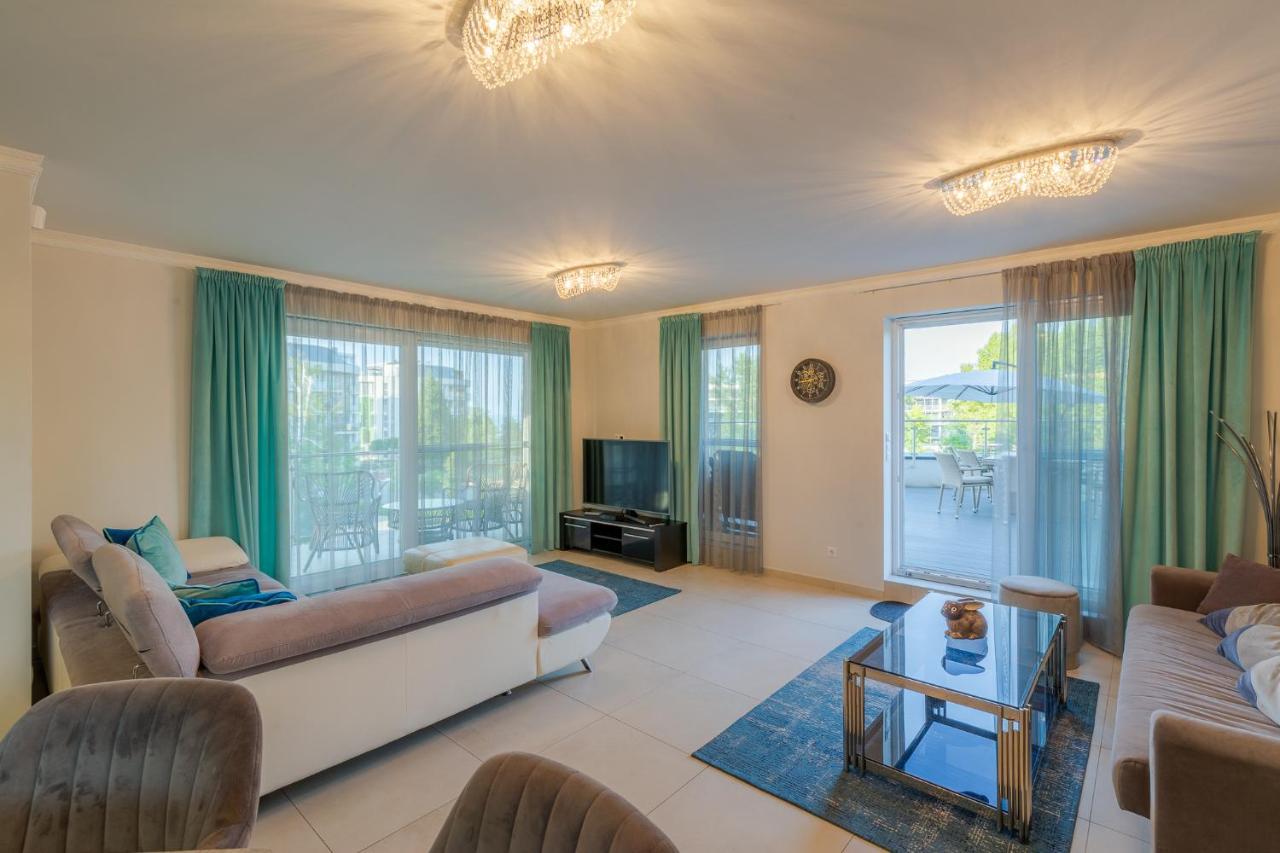 Appartamento Admiral Luxury IV Apartman By Bltn Siófok Esterno foto